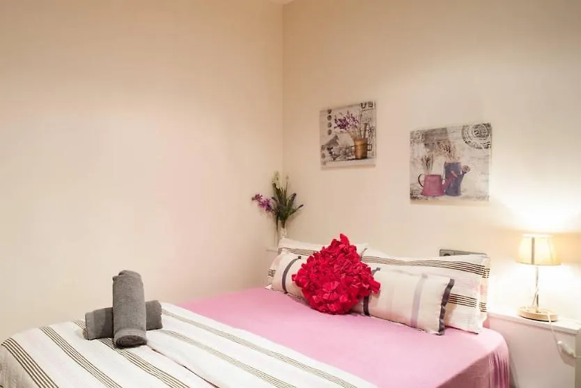 Tendency Plaza Espana Apartment Barcelona